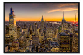 Gerahmter Kunstdruck New York - Lichtermeer im Sonnenuntergang