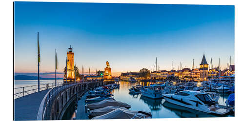 Tableau en plexi-alu Lindau on Lake Constance at blue hour