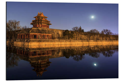 Aluminiumtavla Moonset above the Forbidden City of Beijing, China