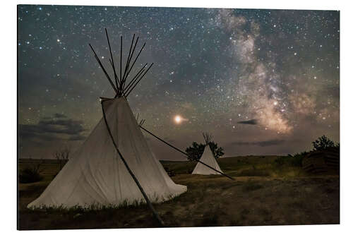 Aluminiumsbilde Mars and the Milky Way over the tipis in Grasslands National Park, Saskatchewan, Canada