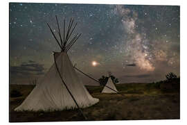 Alubild Mars und die Milchstraße über den Tipis im Grasslands National Park, Saskatchewan, Kanada