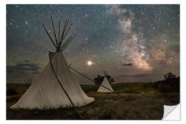 Selvklæbende plakat Mars and the Milky Way over the tipis in Grasslands National Park, Saskatchewan, Canada