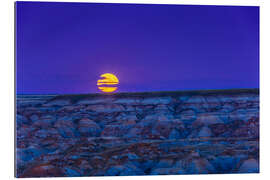 Galleritryck Close-up of the full Harvest Moon rising over the Dinosaur Provincial Park, Canada