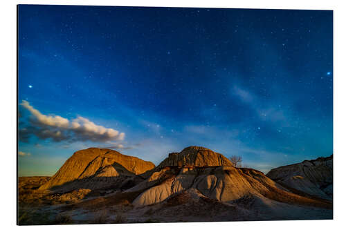 Alumiinitaulu Moonrise over Dinosaur Provincial Park, Alberta, Canada