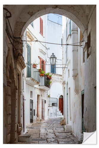 Wall sticker Alley in the white town of Ostuni, Puglia, Italy