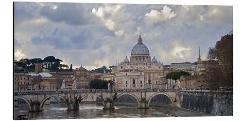 Alumiinitaulu Sant'Angelo Bridge with St. Peter's Basilica in the background, Rome