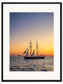 Gerahmter Kunstdruck Segelschiff im Sonnenuntergang, Hanse Sail, Rostock