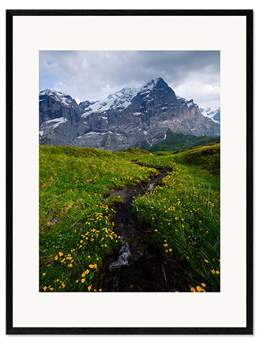 Kehystetty taidepainatus Small alpine creek with Wetterhorn in the background