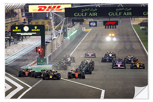 Selvklebende plakat Max Verstappen leads the start, Bahrain GP 2023