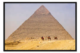 Gerahmter Kunstdruck Gizeh, Kamelen an der Großen Pyramide