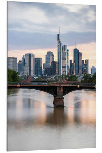 Aluminium print Skyline Frankfurt in the evening