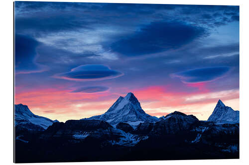 Gallery print Lenticular clouds during sunrise behind Schreckhorn