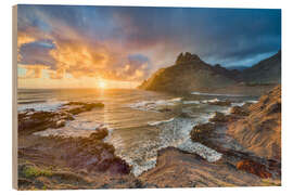 Tableau en bois Tenerife, Punta del Hidalgo at sunrise