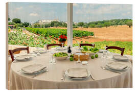 Cuadro de madera Outdoor dining at Masseria Aprile, Locorotundo, Italy - Jones &amp; Shimlock