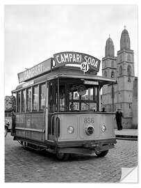 Vinilo para la pared Campari tram in front of the Waldmann statue, Zurich