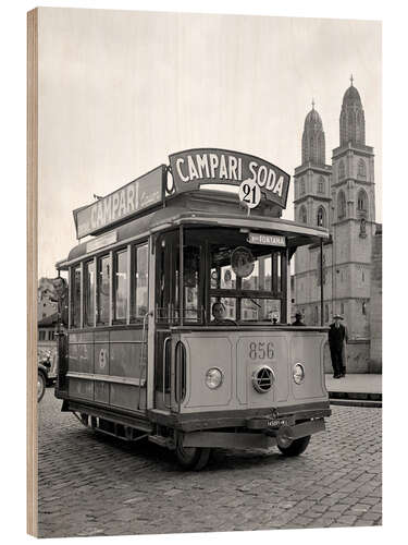 Tableau en bois Campari tram in front of the Waldmann statue, Zurich