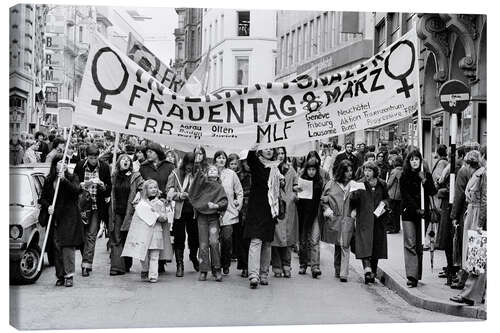 Tableau sur toile Demonstration on Women’s Day, March 8, 1977
