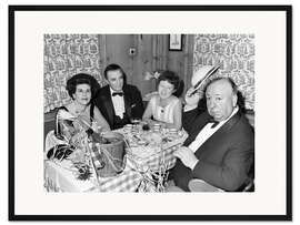 Gerahmter Kunstdruck Alfred Hitchcock mit Frau und Freunden, Schweiz, 1967