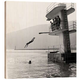 Holzbild Sprungturm im Strandbad Biel, Schweiz, 1942