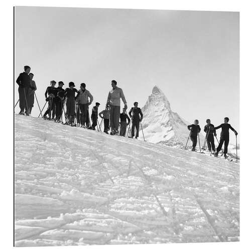 Gallery print Skiers in front of the Matterhorn, Switzerland, 1941