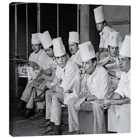 Stampa su tela Cooks at the Zurich Station During a Break, 1968