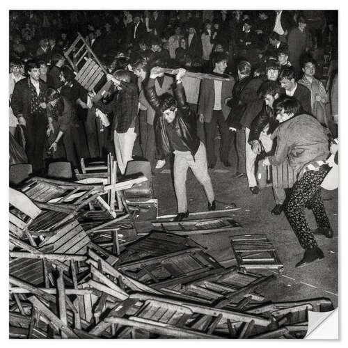 Wandsticker Konzertbesucher demolieren die Sitze beim Konzert der Rolling Stones, Zürich, 1967