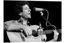 Galleriataulu Leonard Cohen at the Montreux Jazz Festival, 1976