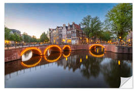 Wandsticker Brücke mit Lichtern in Amsterdam, Niederlande