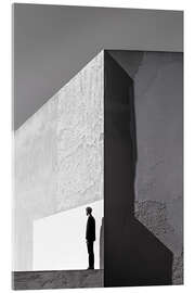 Obraz na szkle akrylowym Man in front of modernist building - Peter Roder
