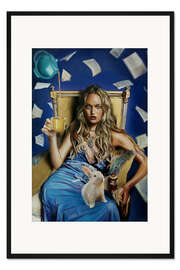 Gerahmter Kunstdruck Teenager Alice im Wunderland trinkt Tee mit Märzhase