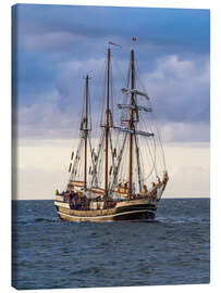 Lærredsbillede Sailing ship on the Baltic Sea - Rico Ködder