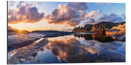 Obraz na aluminium Sunset on the Devil's Teeth, Senja Island, Norway