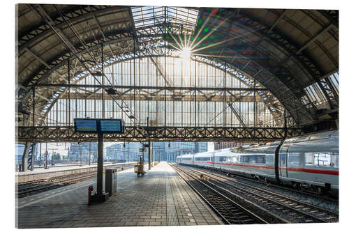 Obraz na szkle akrylowym Sunlight in the train station
