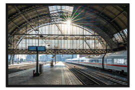 Gerahmter Kunstdruck Sonnenlicht im Bahnhof
