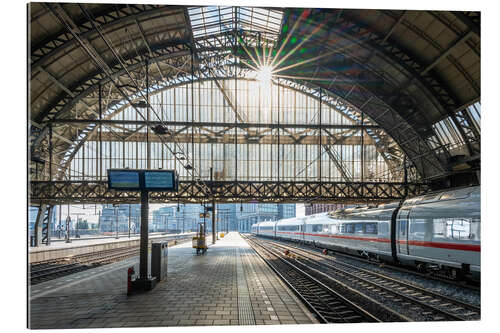 Quadro em plexi-alumínio Sunlight in the train station