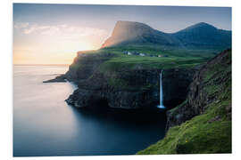 Hartschaumbild Wasserfall auf den Färöer Inseln