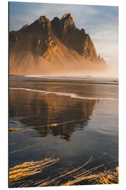 Cuadro de aluminio Sunrise on the beach in Iceland