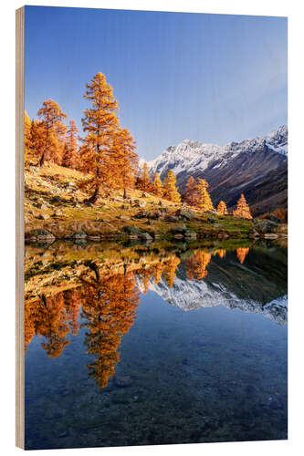 Holzbild Herbst im UNESCO Welterbe Lötschental, Schweiz