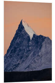 Hartschaumbild Finsteraarhorn Berggipfel bei Sonnenuntergang, Schweiz