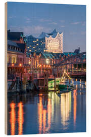 Cuadro de madera Elbphilharmonie and Speicherstadt in the evening - Jan Christopher Becke