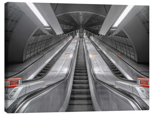 Canvastavla Escalator at subway station in London