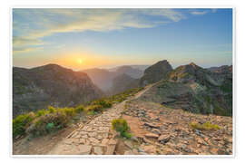 Wandbild Auf dem Pico do Arieiro auf Madeira bei Sonnenuntergang - Michael Valjak