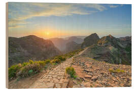 Obraz na drewnie On the Pico do Arieiro on Madeira at sunset - Michael Valjak