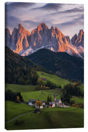Canvas print Santa Maddalena in the Dolomites at sunset - Martin Podt