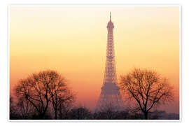 Reprodução Evening Tuning at the Eiffel Tower - Jones &amp; Shimlock