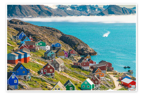 Juliste The colourful village of Kangaamiut in Greenland
