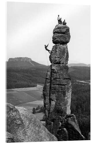 Quadro em acrílico Mountaineer on the Barbarine rock needle, Saxon Switzerland, 1920s