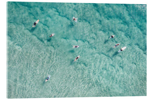 Tableau en verre acrylique Surfers waiting for the wave