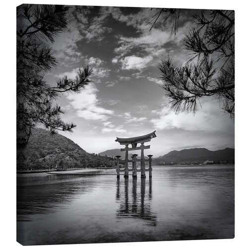 Canvas print Torii on Miyajima Island in Hiroshima