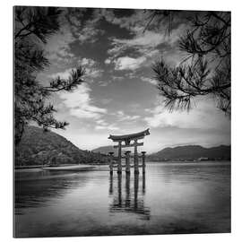 Gallery print Torii on Miyajima Island in Hiroshima - Melanie Viola